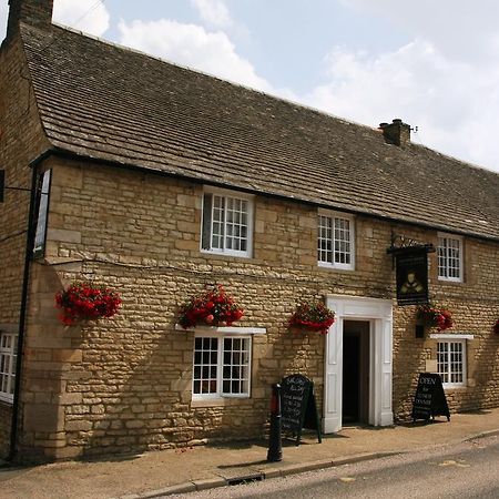 Queens Head Inn Nassington Exterior photo