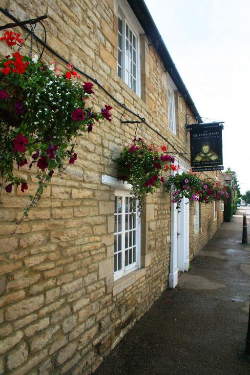 Queens Head Inn Nassington Exterior photo